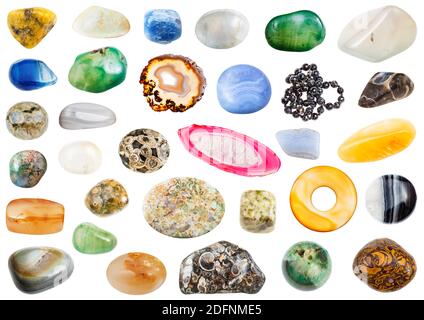 set di varie pietre minerali naturali agate gemme isolate su sfondo bianco Foto Stock