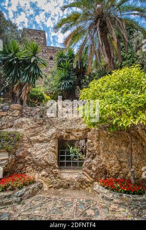 Nella Alcazaba di Malaga, una cittadella fortificata del periodo islamico del 11 ° secolo, si possono trovare splendidi giardini. Malaga, Costa del Sol e. Foto Stock