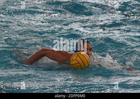 Savona, Italia. 6 Dicembre 2020. Savona, Italia, Zanelli pool, 06 dicembre 2020, GALEEV GALEEV Donat (CE Mediterraneo) durante Potsdam vs Mediterrani - LEN Euro Cup Waterpolo Match Credit: Danilo Vigo/LPS/ZUMA Wire/Alamy Live News Foto Stock