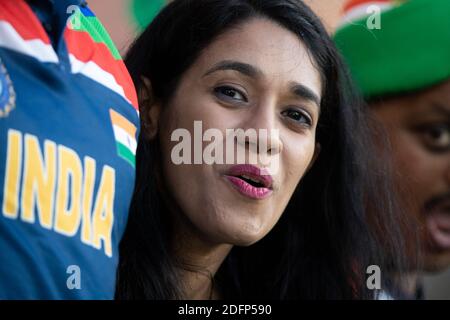 Sydney, Australia. 06 dicembre 2020. Fan indiano durante la seconda partita della serie T20I di Dettol ODI tra Australia e India al Sydney Cricket Ground, Sydney, Australia, il 6 dicembre 2020. Foto di Peter Dovgan. Solo per uso editoriale, è richiesta una licenza per uso commerciale. Nessun utilizzo nelle scommesse, nei giochi o nelle pubblicazioni di un singolo club/campionato/giocatore. Credit: UK Sports Pics Ltd/Alamy Live News Foto Stock