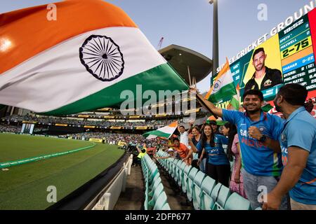 Sydney, Australia. 06 dicembre 2020. Tifosi indiani durante il 2 ° Dettol ODI T20I Series match tra Australia e India a Sydney Cricket Ground, Sydney, Australia il 6 dicembre 2020. Foto di Peter Dovgan. Solo per uso editoriale, è richiesta una licenza per uso commerciale. Nessun utilizzo nelle scommesse, nei giochi o nelle pubblicazioni di un singolo club/campionato/giocatore. Credit: UK Sports Pics Ltd/Alamy Live News Foto Stock