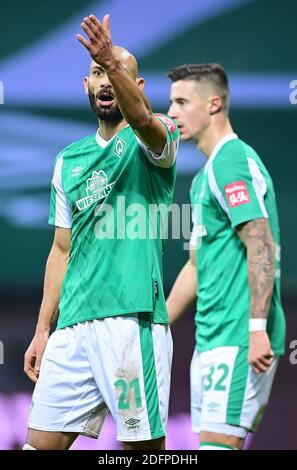 Città di Brema, Germania. 6 dicembre 2020. Firo: 06.12.2020 Calcio, 1. Bundesliga, Stagione 2020/2021, SV Werder Bremen - VfB Stuttgart Oemer Toprak (Brema) | Use Worldwide Credit: dpa/Alamy Live News Foto Stock