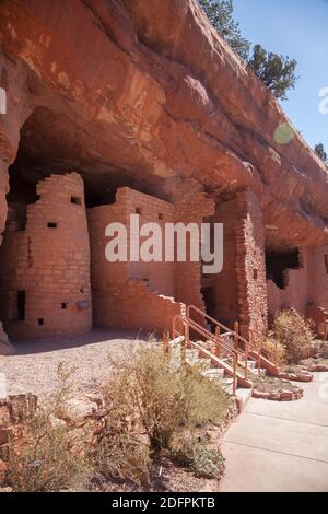 Manitou Cliff dimore Foto Stock