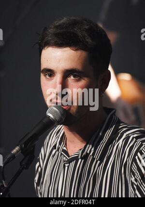 Louis Delort si esibisce dal vivo al Cafe de la danse di Parigi, in Francia, il 29 settembre 2018. Foto di Alain Apaydin/ABACAPRESS.COM Foto Stock