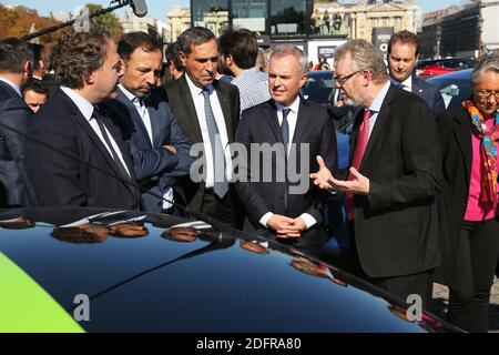 Ministre de l'ecologologie Francois de Rugy a l'inauguration d'un centre d'essais de veyules electriques, a l'occasione du Salon de l'Automobile sur la Place de la Concorde a Parigi, Francia, il 4 ottobre 2018. Foto di Somer/ABACAPRESS.COM Foto Stock