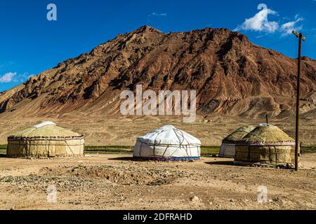 Nomadi in yurta su Silk Road nel quartiere Murghob, Tagikistan Foto Stock