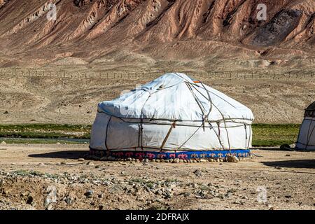 Nomadi in yurta su Silk Road nel quartiere Murghob, Tagikistan Foto Stock