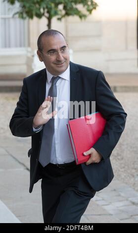 Segretario di Stato francese al Ministro degli interni Laurent Nunez in arrivo per la riunione settimanale del gabinetto a Elysee Palace il 17 ottobre 2018. Foto di Jacques Witt/piscina/ABACAPRESS.COM Foto Stock