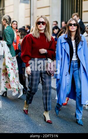 Street Style, Annabel Rosendahl e Darja Barannik in arrivo a Paul e Joe primavera estate 2019, spettacolo di ready-to-wear, tenuto alla Maison de la Chimie, a Parigi, Francia, il 30 settembre 2018. Foto di Marie-Paola Bertrand-Hillion/ABACAPRESS.COM Foto Stock