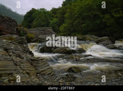 Cascata sull'Afon Rheidol a Ceredigion, Galles Foto Stock