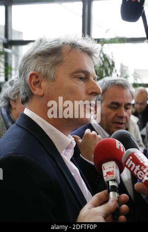 Dopo un incontro con i delegati di Ascoval Fabien Roussel , membro del Parlamento per il partito comunista, visto qui al Ministero delle finanze, Parigi, Francia, il 31 ottobre 2018. Foto di Henri Szwarc/ABACAPRESS.COM Foto Stock