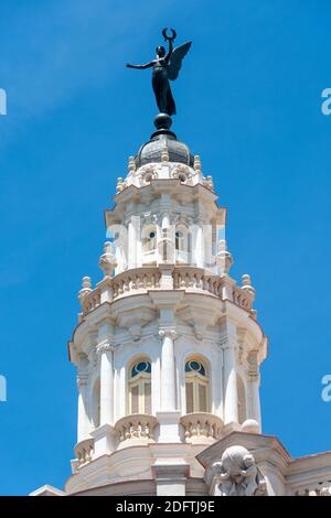 Architettura esterna dell'edificio del Teatro Nazionale Alicia Alonso, l'Avana, Cuba Foto Stock