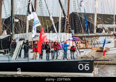 Atmosfera sul porto di St Malo prima della partenza della Route du Rhum 2018, il 3 novembre 2018. Foto di Arnaud Masson/ABACAPRESS.COM Foto Stock