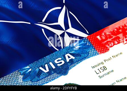 Visto per l'immigrazione della NATO. Primo piano Visa to NATO focalizzato su Word VISA, rendering 3D. Viaggio o migrazione verso la destinazione NATO con visto in passaporto Foto Stock