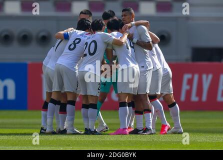 Doha, Qatar. 7 Dic 2020. I giocatori del SIPG FC di Shanghai reagiscono prima della partita del round 16 della AFC Champions League tra Shanghai SIGG FC della Cina e Vissel Kobe del Giappone a Doha, Qatar, 7 dicembre 2020. Credit: Nikku/Xinhua/Alamy Live News Foto Stock