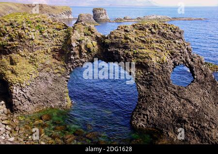 Costa selvaggia vicino ad Arnastapi Foto Stock