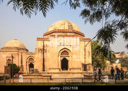 India, Delhi, Hauz Khas, Tomba di Feroz Shah Foto Stock