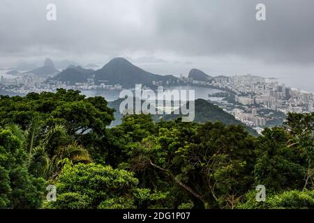 Meteo nuvoloso a Rio de Janeiro, Brasile. Foto Stock