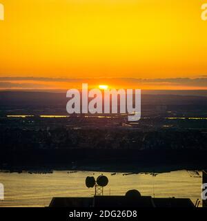 New York 1985, tramonto sul fiume Hudson e New Jersey da Manhattan, New York City, NY, New York, USA, Foto Stock