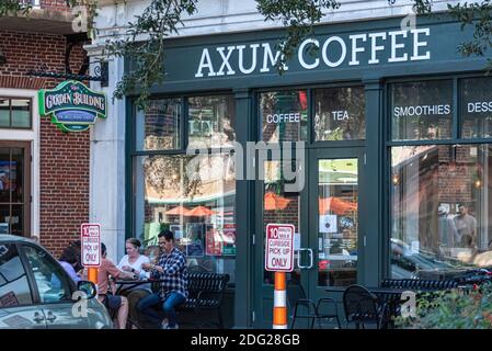 Axum Coffee su Plant Street nel centro storico Winter Garden, Florida. (STATI UNITI) Foto Stock