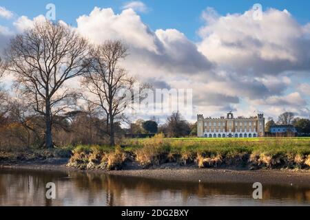 Londra, Isleworth, Syon House & Syon Park, sede dei Duchi di Northumberland, di Robert Adam & Capability Brown, un sito di interesse scientifico speciale Foto Stock