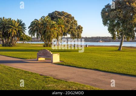 Mattina di novembre al Mission Bay Park. San Diego, California, Stati Uniti. Foto Stock