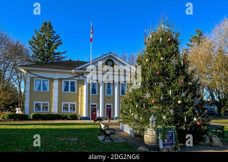 Albero di Natale, Fort Langley Community Hall, Fort Langley, British Columbia, Canada Foto Stock