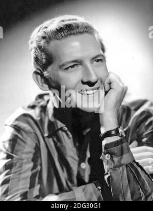 JERRY LEE LEWIS Foto promozionale di rock and roll americano cantante e pianista circa 1957 Foto Stock