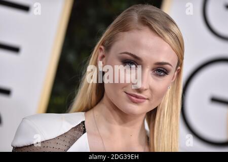 Sophie Turner partecipa al 74th Annual Golden Globe Awards al Beverly Hilton di Beverly Hills, Los Angeles, CA, USA, l'8 gennaio 2017. Foto di Lionel Hahn/ABACAPRESS.COM Foto Stock