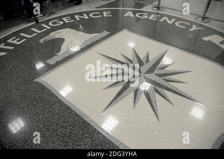 Il logo della CIA è visto durante una visita del presidente degli Stati Uniti Donald Trump la sede centrale della CIA 21 gennaio 2017 a Langley, Virginia. Foto di Olivier Douliery/Abaca Foto Stock