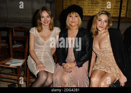 Deborah François, Berengere Krief e Marilou Berry partecipano agli spettacoli Tony Ward Haute Couture Primavera Estate 2017 come parte della settimana della Moda di Parigi il 23 gennaio 2017 a Parigi, Francia. Foto di Laurent Zabulon/ABACAPRESS.COM Foto Stock