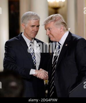 Il presidente DEGLI STATI UNITI Donald Trump annuncia il candidato alla Corte Suprema, il giudice Neil M. Gortali, nella stanza orientale della Casa Bianca, a Washington, DC, USA, il 31 gennaio 2017. Foto di Olivier Douliery/ABACAPRESS.COM Foto Stock