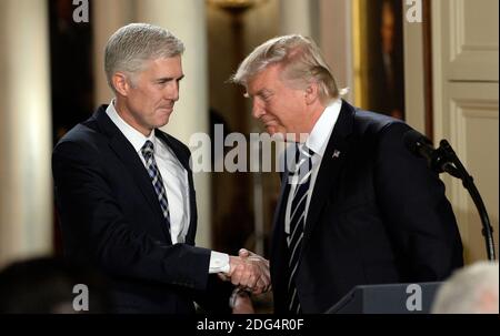 Il presidente DEGLI STATI UNITI Donald Trump annuncia il candidato alla Corte Suprema, il giudice Neil M. Gortali, nella stanza orientale della Casa Bianca, a Washington, DC, USA, il 31 gennaio 2017. Foto di Olivier Douliery/ABACAPRESS.COM Foto Stock