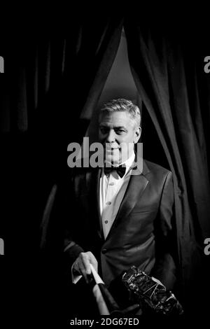 George Clooney durante la 42esima cerimonia annuale dei Cesar Film Awards tenutasi presso la Salle Pleyel di Parigi, Francia, il 24 febbraio 2017. Foto di JMP/ABACAPRESS.COM Foto Stock