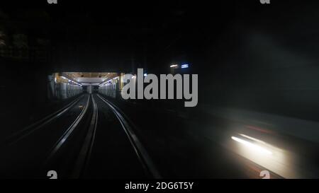 Vista da finestra in metropolitana a Parigi Foto Stock