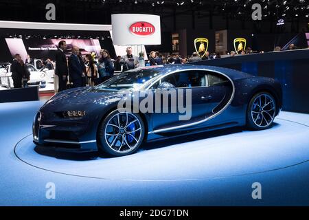 Bugatti Chiron è in mostra durante il 87esimo Salone Internazionale dell'Auto di Ginevra al Palexpo Exhibition Centre di Ginevra, Svizzera, il 08 marzo 2017. Lo spettacolo apre al pubblico dal 9 al 19 marzo. Foto di Loona/ABACAPRESS.COM Foto Stock