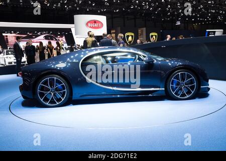 Bugatti Chiron è in mostra durante il 87esimo Salone Internazionale dell'Auto di Ginevra al Palexpo Exhibition Centre di Ginevra, Svizzera, il 08 marzo 2017. Lo spettacolo apre al pubblico dal 9 al 19 marzo. Foto di Loona/ABACAPRESS.COM Foto Stock