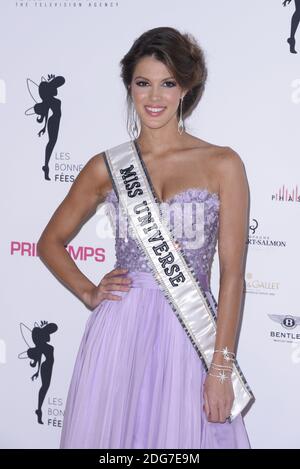 Iris Mittenaere, Miss Universe (originalmente dal Nord della Francia e Miss Francia 2016) partecipa al primo gala di beneficenza 'Les Bonnes Fee' all'Hotel d'Evreux, il 20 marzo 2017 a Parigi, Francia. Foto Edouard BERNAUX/ABACAPRESS.COM Foto Stock