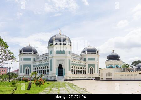 La Grande Moschea di Medan a Sumatra, Indonesia Foto Stock