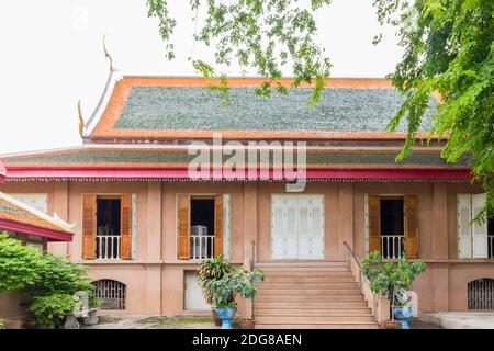 All'interno del Wat Borom Newat Grounds a Bangkok, Thailandia Foto Stock