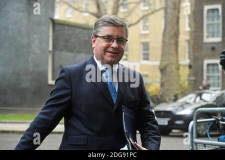 Robert Buckland, Lord Cancelliere e Segretario di Stato per la Giustizia, arriva a Downing Street, Londra, prima della riunione settimanale del governo presso l'ufficio degli esteri e del Commonwealth (FCO). Foto Stock