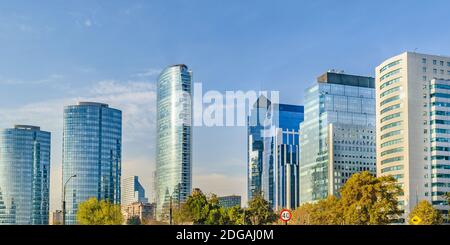 Grattacieli di Santiago del Cile Foto Stock