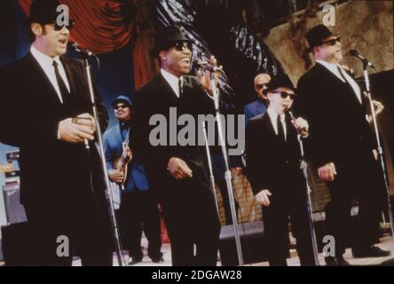 I Blues Brothers 2000 (l-r) suonano Dan Aykroyd, Joe Morton, Evan Bonifant e John Goodman Foto Stock