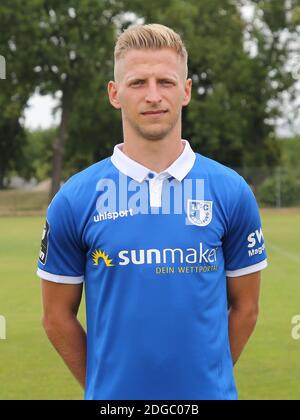 Dominik Ernst (1.FC Magdeburg, DFB 3.Liga Stagione 2019-20) Foto Stock