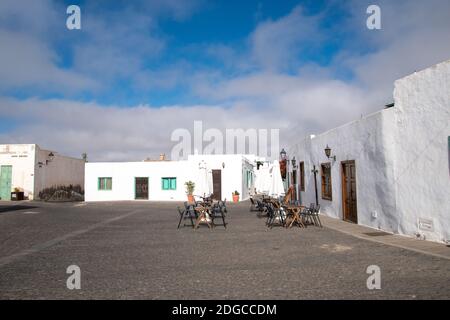 Lanzarote, Spagna - Agosto 19,2020 : bellissimo posto in una delle più antiche ville di Lanzarote, Teguise, Isole Canarie Foto Stock