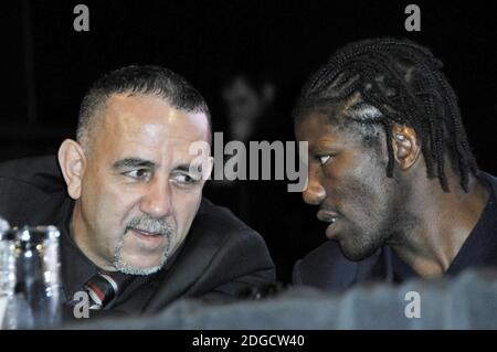 Michel Soro, campione del mondo di WBA. Durante una presentazione a Parigi, Francia, il 12 maggio 2017. Foto di Alain Apaydin/ABACAPRESS.COM Foto Stock