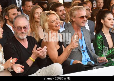 Liam Cunningham, Pamela Anderson, Eddie Irvine, Jolie Nguyen, Hofit Golan partecipate all'Amber Lounge Fashion Monaco 2017 al le Meridien Beach Plaza Hotel il 26 maggio 2017 a Monaco, Monaco. Foto di Laurent Zabulon/ABACAPRESS.COM Foto Stock