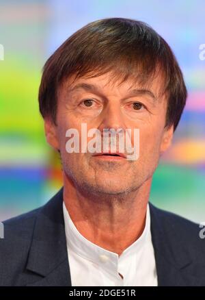 Ministro francese della transizione ecologica e inclusiva, Nicolas Hulot sul canale ETF1, a Parigi, in Francia, il 02 giugno 2017. Hulot parla al ritiro degli Stati Uniti dell'accordo di Parigi. Foto di Christian Liegi/ABACAPRESS.COM Foto Stock