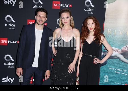 Dimitri Leonidas, Julia Stiles e Roxane Duran partecipano alla prima Riviera-la serie al Cinema Elysees Biarritz di Parigi, Francia, il 14 giugno 2017. Foto di Jerome Domine/ABACAPRESS.COM Foto Stock