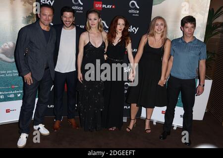 Vincent Perez, Dimitri Leonidas, Julia Stiles, Roxane Duran, Chloe Jouannet e Phenix Brossard frequentano la prima Riviera-la serie al Cinema Elysees Biarritz di Parigi, Francia, il 14 giugno 2017. Foto di Jerome Domine/ABACAPRESS.COM Foto Stock